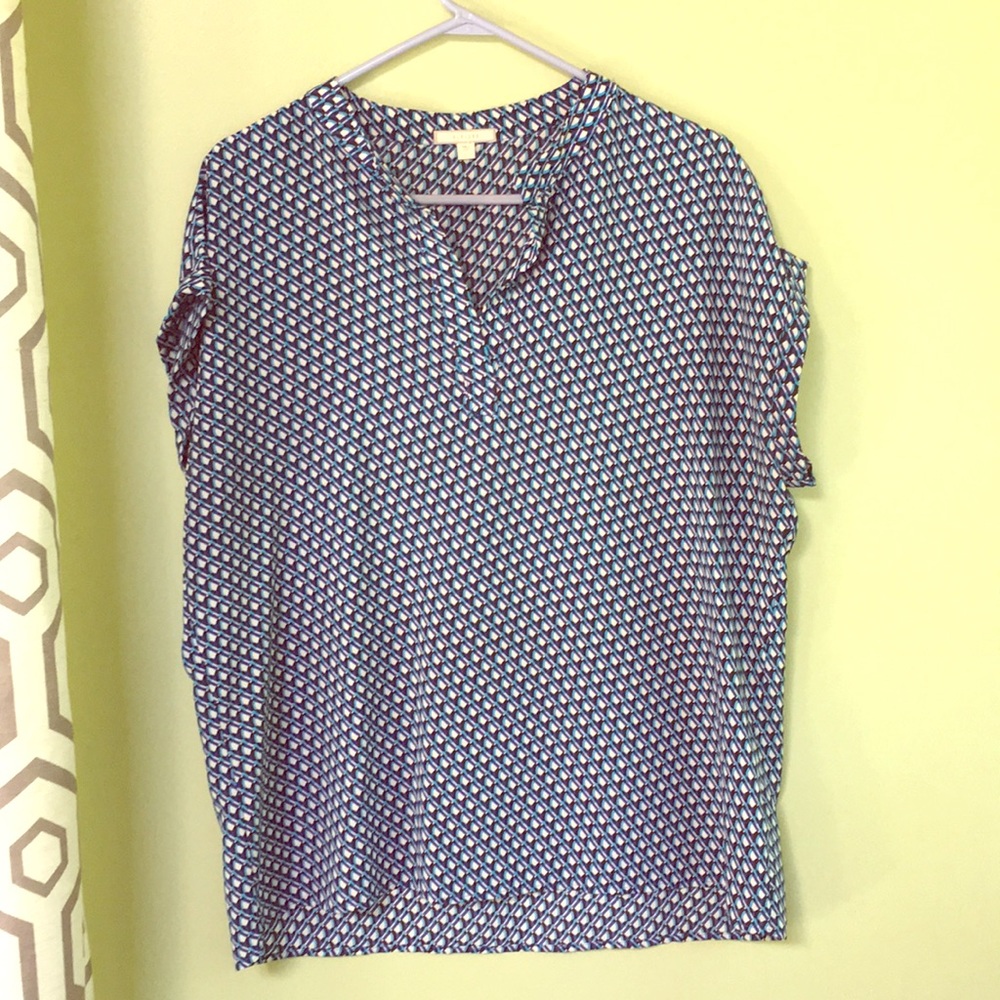Pleione short sleeve shirt.